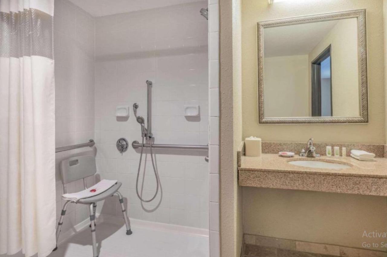 Quality Inn & Suites Roanoke - Fort Worth North Luaran gambar