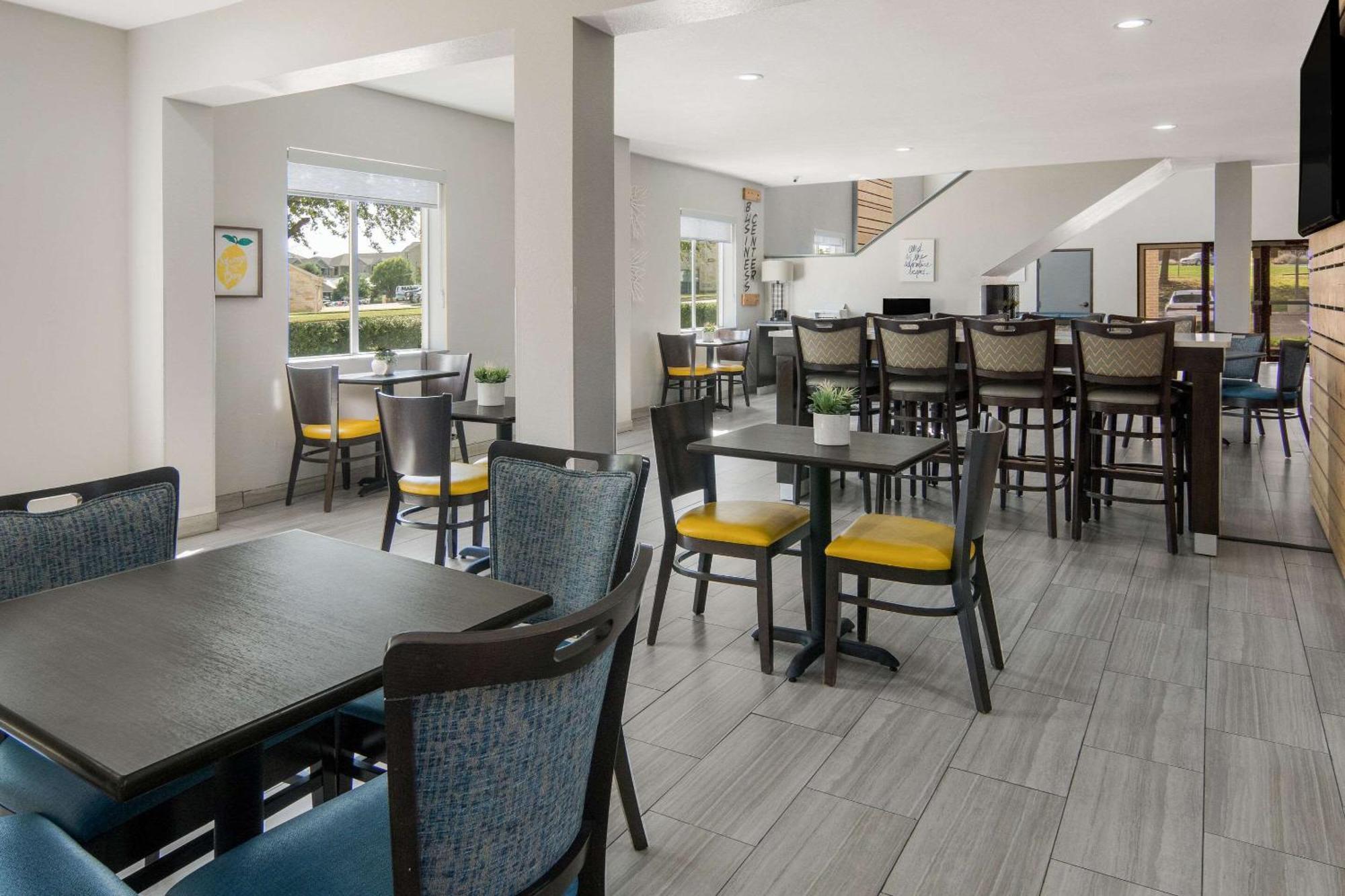 Quality Inn & Suites Roanoke - Fort Worth North Luaran gambar