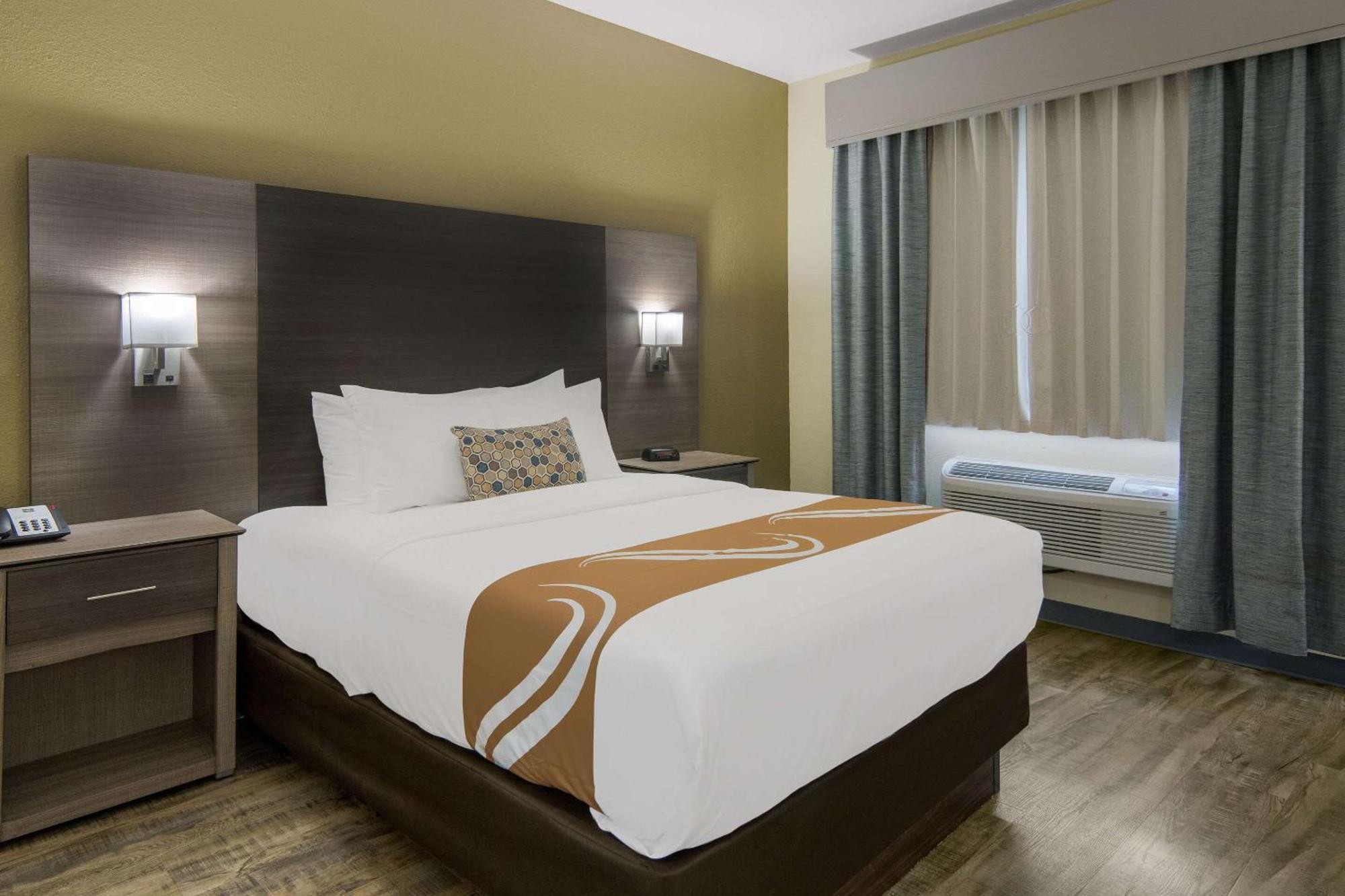 Quality Inn & Suites Roanoke - Fort Worth North Luaran gambar