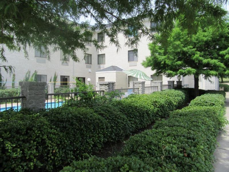 Quality Inn & Suites Roanoke - Fort Worth North Luaran gambar